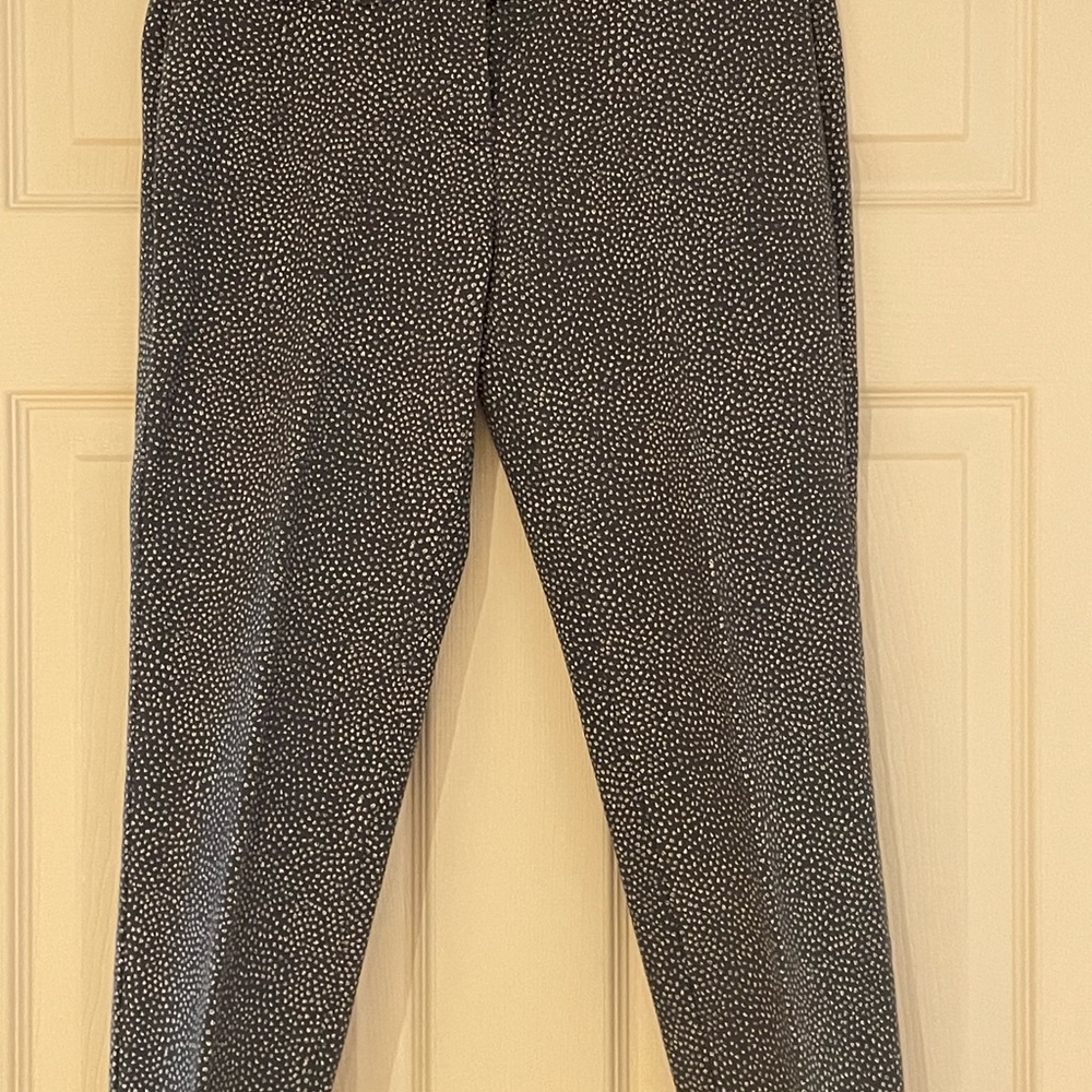 LOFT Navy and White Patterned Cropped Pants